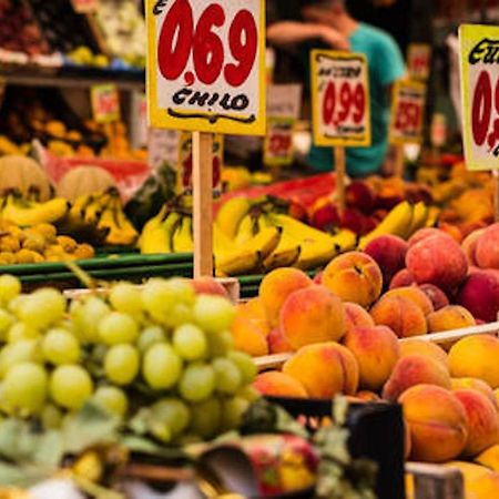 Casa G&G Pignasecca 2 Nel Cuore Di Napoli Bagian luar foto