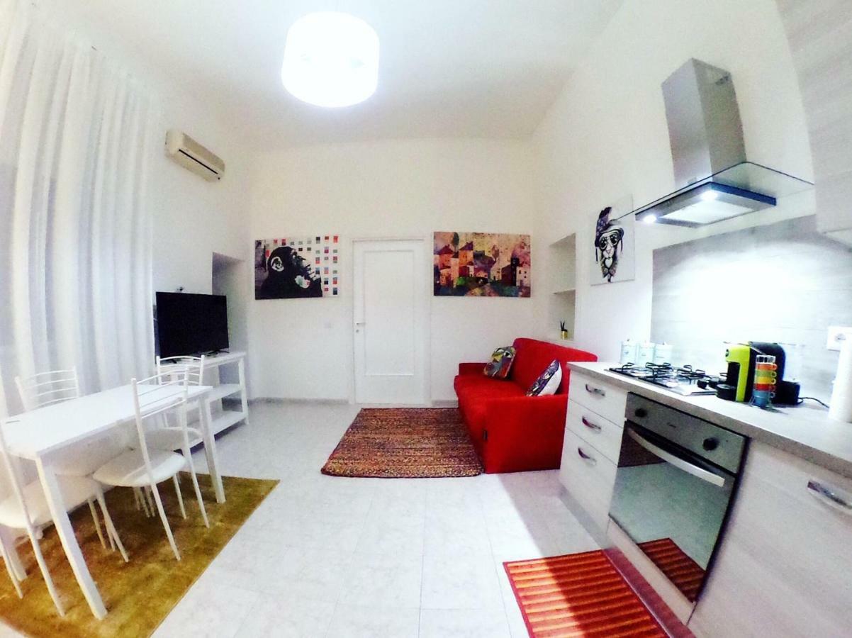 Casa G&G Pignasecca 2 Nel Cuore Di Napoli Bagian luar foto