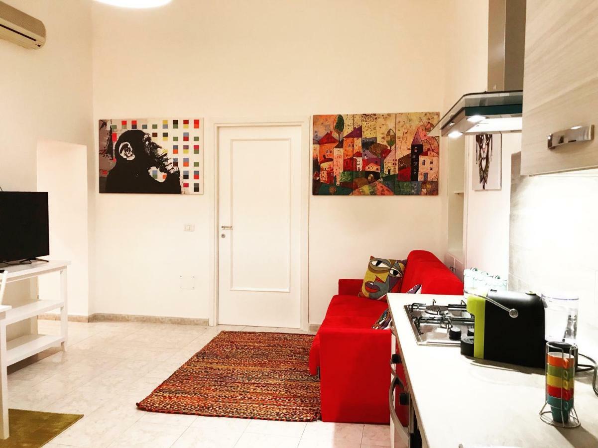 Casa G&G Pignasecca 2 Nel Cuore Di Napoli Bagian luar foto