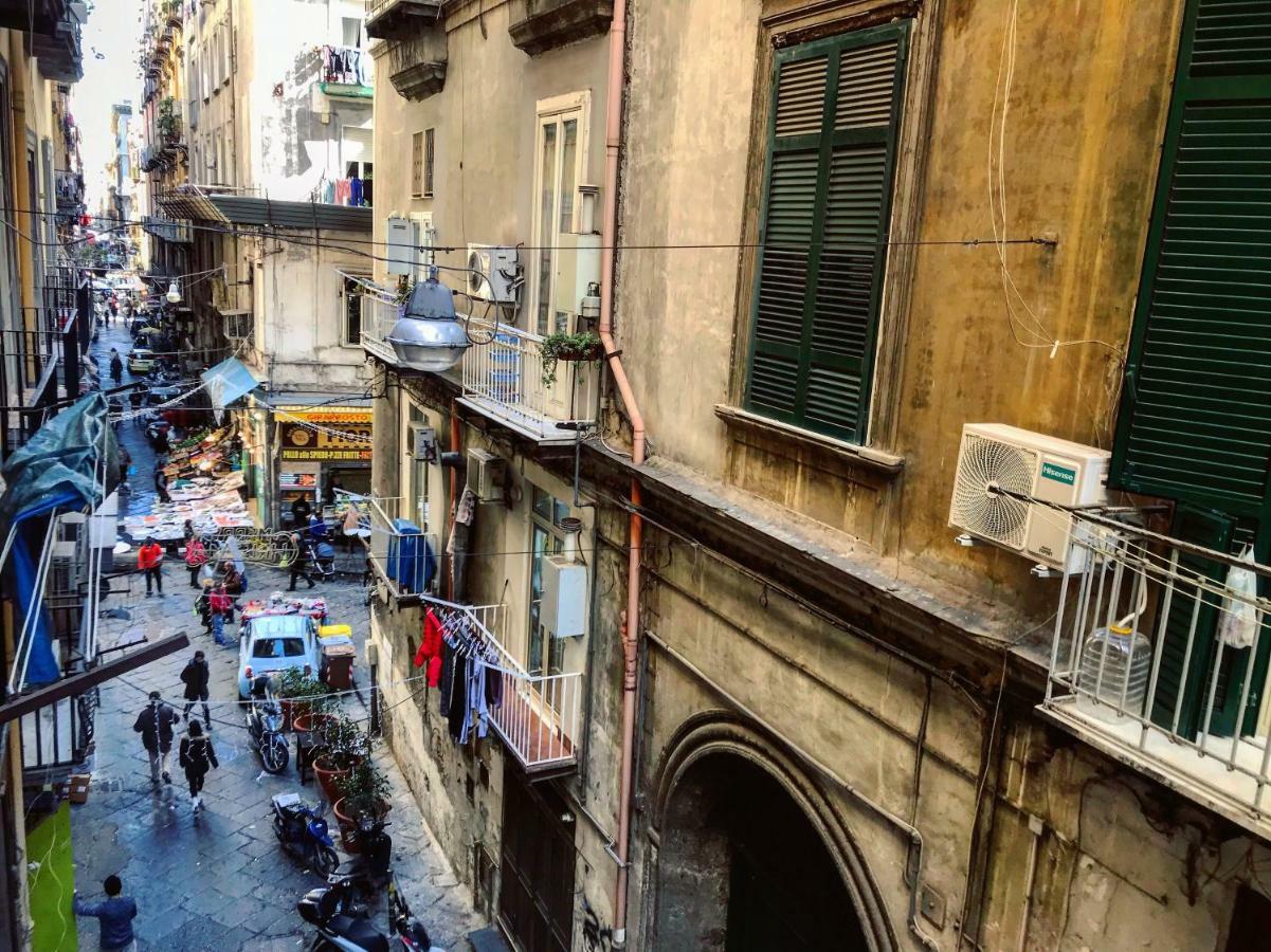 Casa G&G Pignasecca 2 Nel Cuore Di Napoli Bagian luar foto